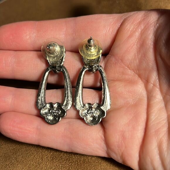 Avon black enamel bling pierced earrings. - Picture 3 of 3